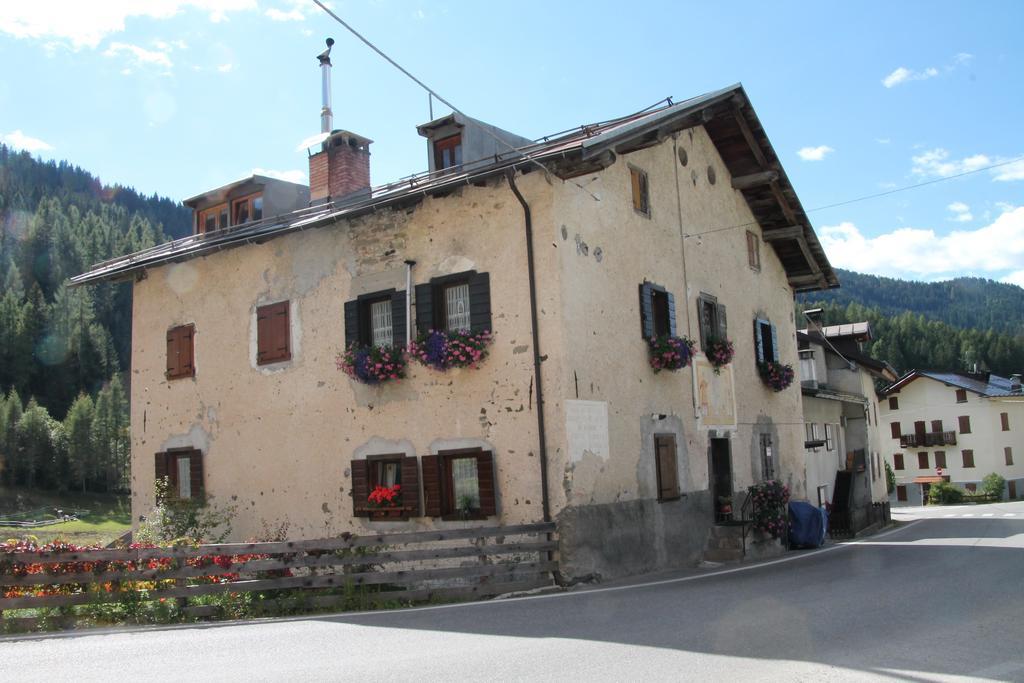 Dolomites Holidays Selva di Cadore Room photo